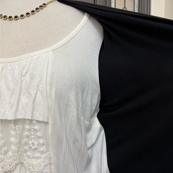 NWT Black & White 2 in 1 Cardigan with Ruffle Lace Tiered Attached Shirt | Sz L - Picture 5 of 11